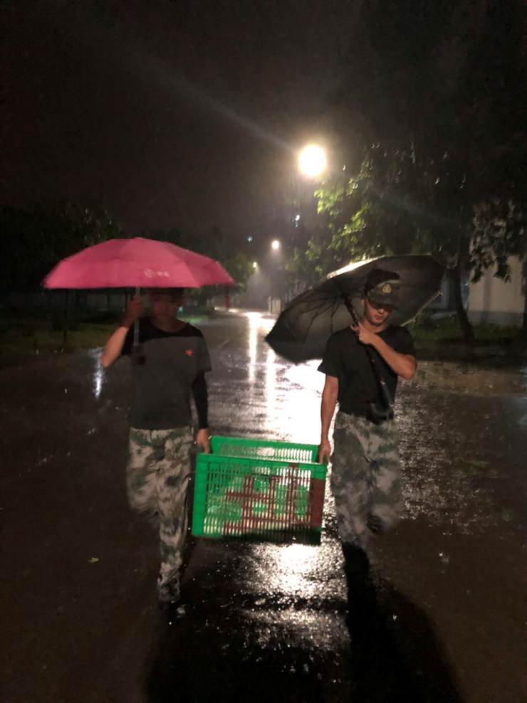 说明: F:\Users\Administrator\Desktop\台风\487656873073565281.jpg