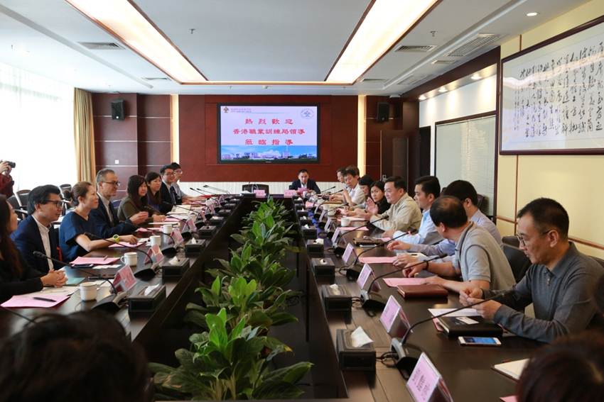 说明: D:\2018年新闻\10月19日 香港职业局来访taptap\选\9R4A5265.JPG