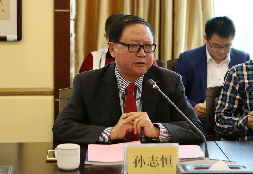 说明: D:\2018年新闻\11.30 陈智奖学金\3.JPG