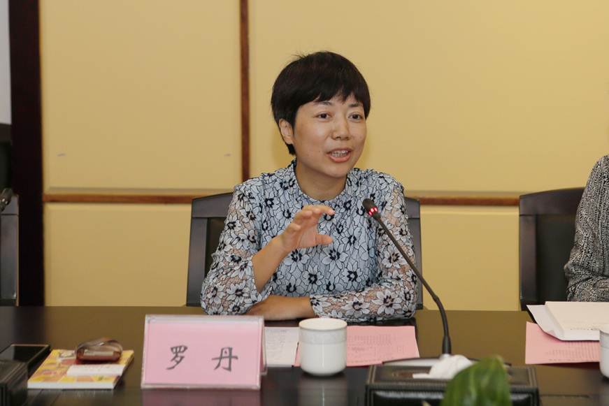 说明: D:\2019年新闻\2019.5.23清远社区来\5月23日 社区学院交流\新建文件夹\9R4A9287.JPG