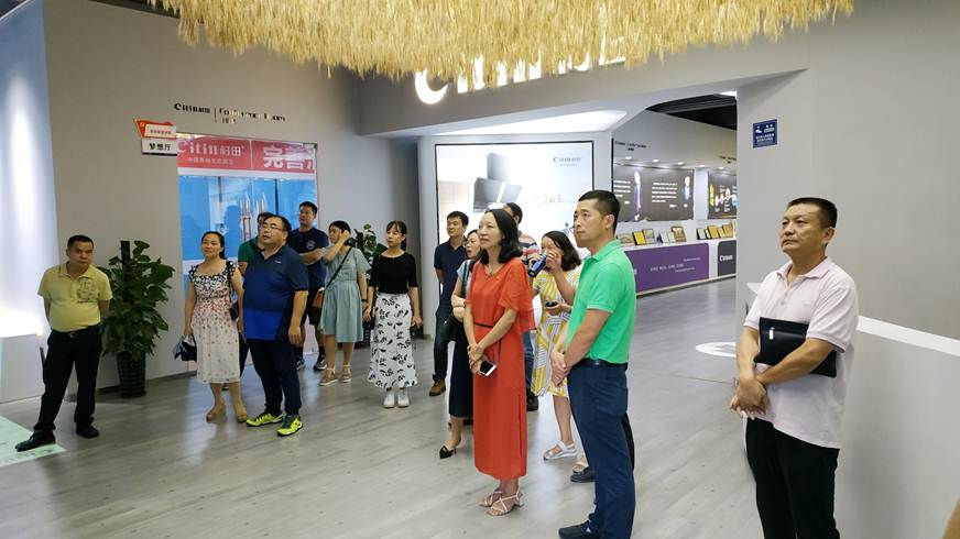 说明: D:\2019年新闻\7月8日\微信图片_201907081608402.jpg