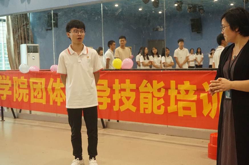 说明: D:\2019年新闻\7月3日 商学院团体辅导技能培训顺利举行\9获胜第一组组长总结.jpg