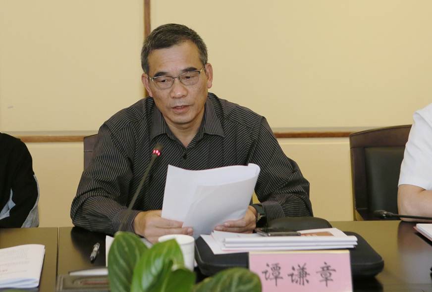 说明: D:\2019年新闻\10月31日 党委领导班子主题教育调研交流会\选\5.JPG