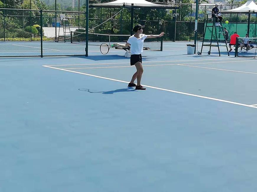 说明: D:\2019年新闻\taptap网球队在首届中国高等职业院校网球锦标赛中获三等奖\e202c9abecc51ba3ac3f86fcb246944.jpg