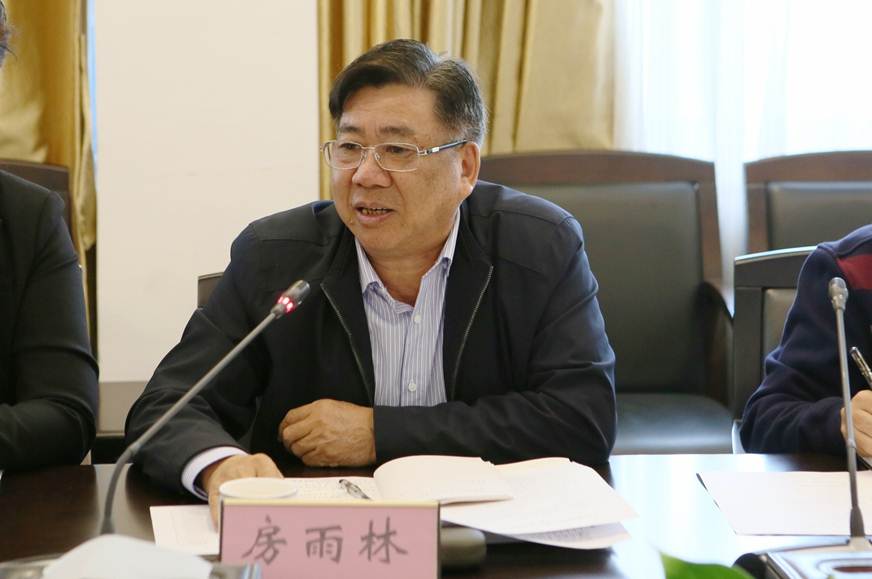 说明: D:\2019年新闻\191126 广东省教育系统关工委2019年高校第三协作组年会在taptap召开\选\9R4A0705.JPG