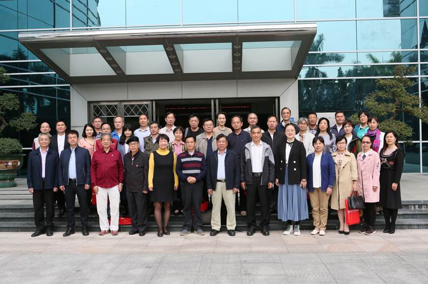 说明: D:\2019年新闻\191126 广东省教育系统关工委2019年高校第三协作组年会在taptap召开\选\9R4A0709.JPG